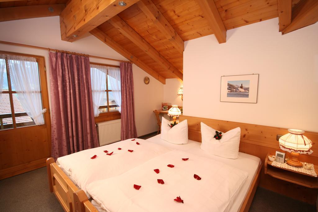 Landhaus Aigner-Vogler Fischen im Allgaeu Rum bild